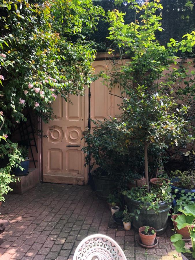 "Maison 1850 Paris 18" Chambre G Avec Terrasse Et Parking En Option Exterior photo